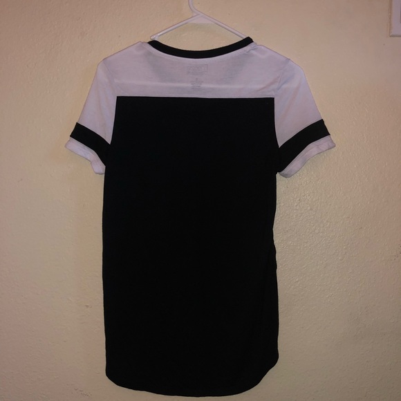 So Emotional Emoji T-shirt - Picture 2 of 3